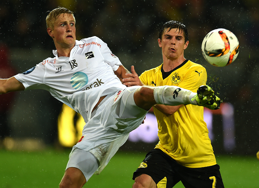 Borussia Dortmund e Odd-NOR fizeram um jogo movimentado, na Alemanha (foto: Patrik Stollarz/AFP)
