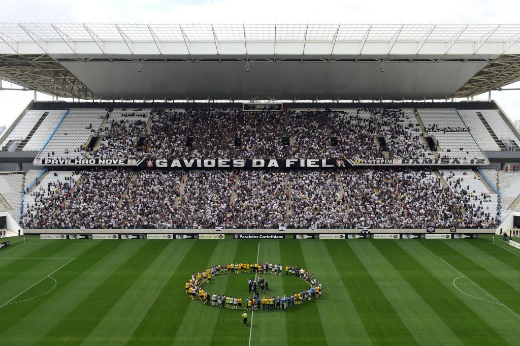 Itaquerão passa a ser alvo da Lava-jato: estádio pode estar relacionado a pagamento de propina da Odebrecht (foto: Sergio Barzaghi/Gazeta Press)