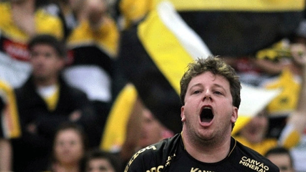 Depois de quatro empates seguidos, Criciúma venceu nesta Série B (Foto: Divulgação)