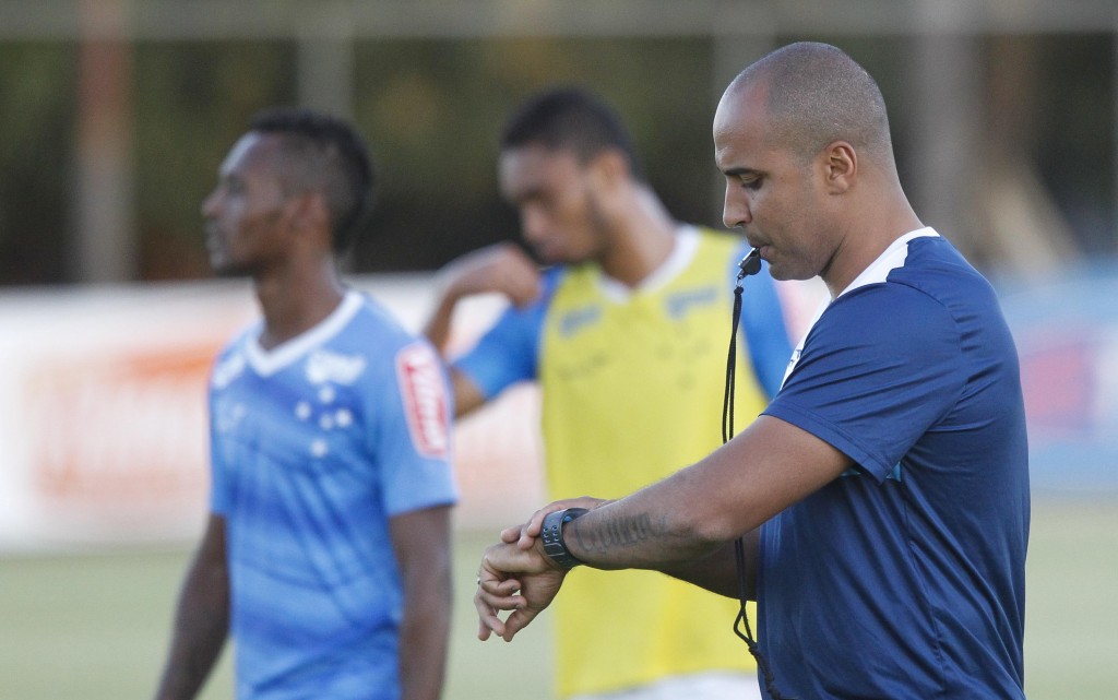 Deivid não revela equipe que vai enfrentar a Ponte Preta (Foto: Washington Alves/Light Press)