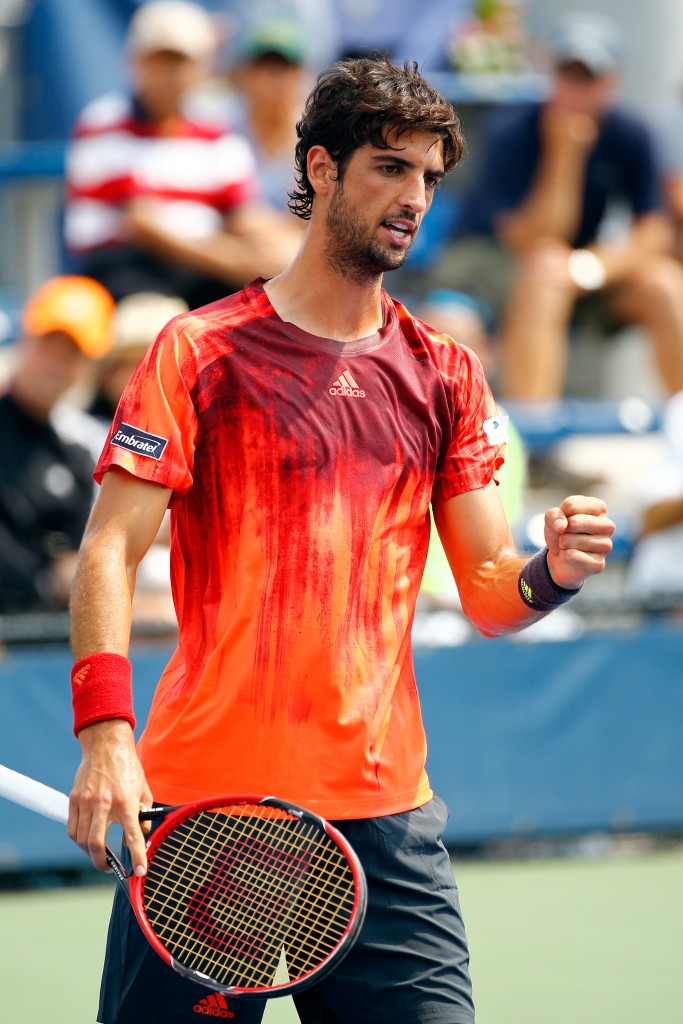 Thomaz Bellucci e Marcelo Demoliner vencem os americanos Deiton Baughman e Tommy Paul, no Aberto dos Estados Unidos (Foto: Al Bello/Getty Images/AFP)