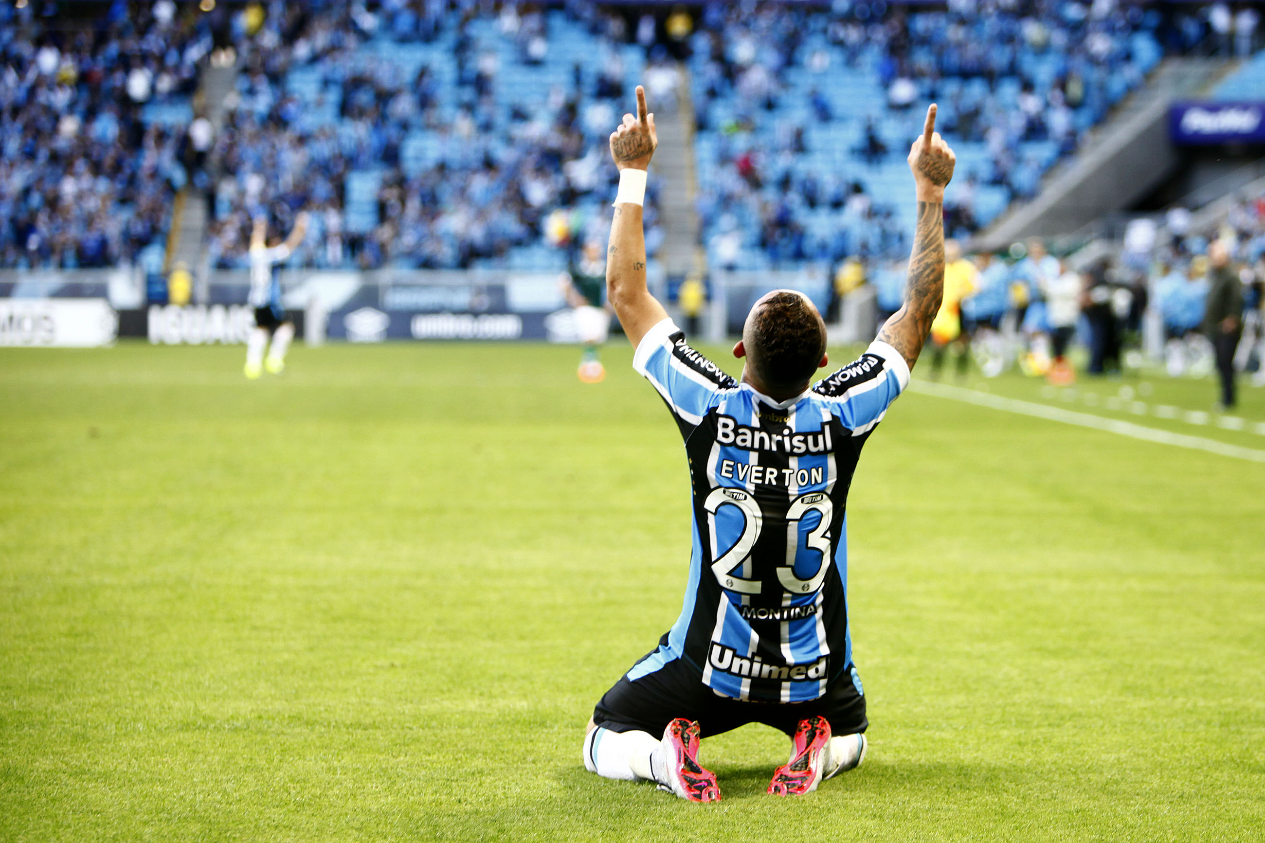 Everton garantiu a virada do Grêmio aos 37 minutos do segundo tempo (Foto: Lucas Uebel/Grêmio)