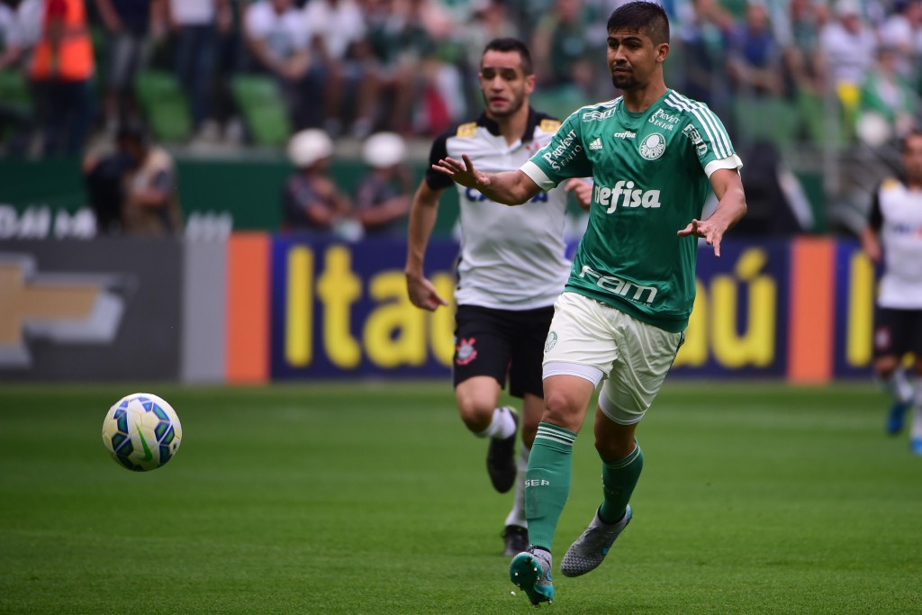 Palmeiras esteve à frente no placar três vezes, mas cedeu o empate (foto: Djalma Vassão/Gazeta Press)