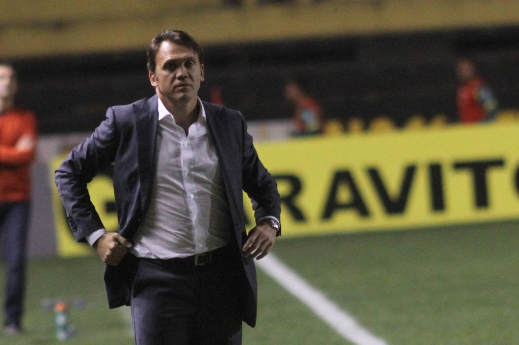 O técnico Petkovic quer uma vitória contra o Luverdense para o Criciúma subir na tabela (Foto: Fernando Ribeiro/Criciúma E.C.)