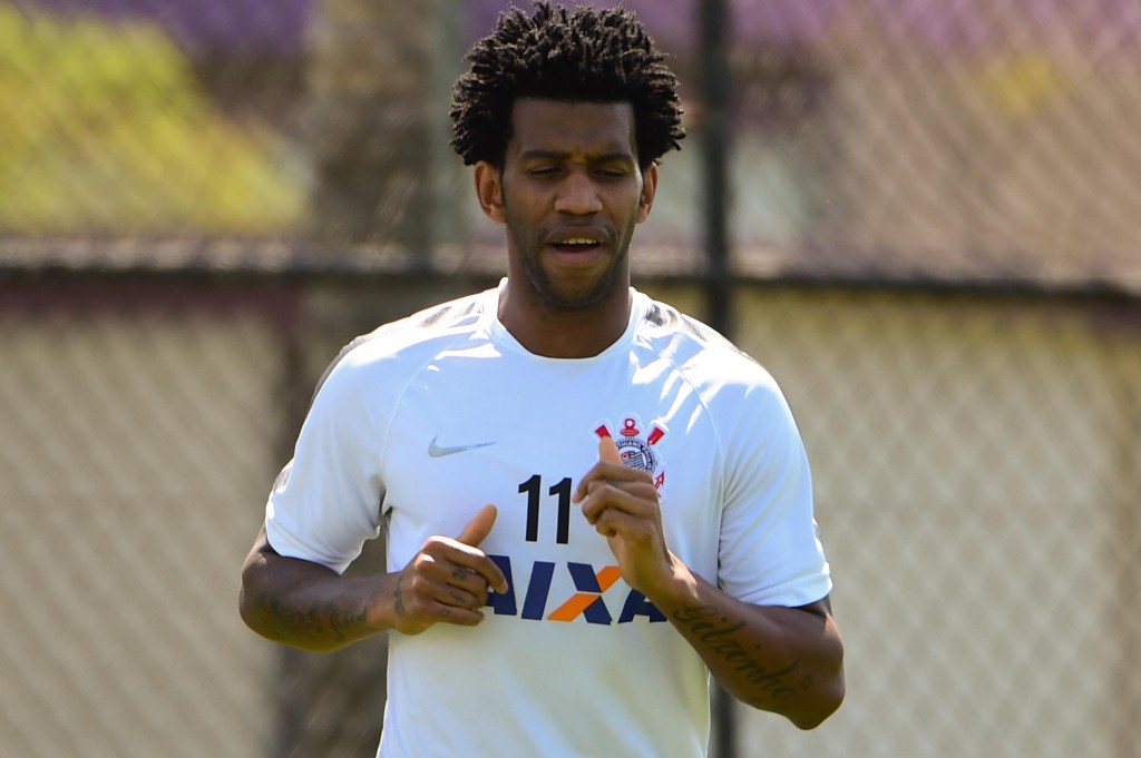 Gil quer esquecer os resultados anteriores do clássico (foto: Djalma Vassão/Gazeta Press)
