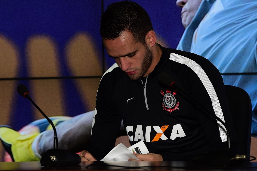 Renato Augusto já negocia com o Corinthians, ao contrário de Danilo e Ralf (foto: Djalma Vassão/Gazeta Press)