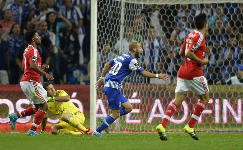 Benfica planeja voltar a vencer para poder encostar nos líderes (Foto: Miguel Riopa/AFP)