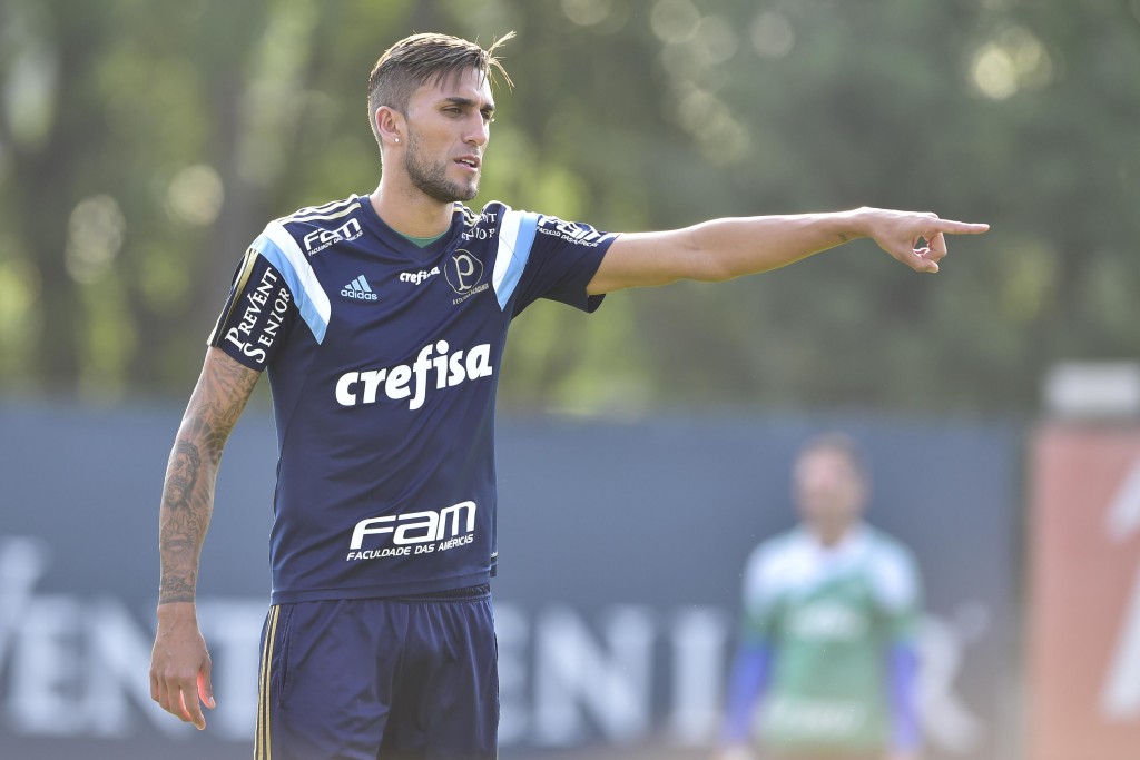 Rafael Marques deve começar o Choque-Rei como titular no domingo. (Foto: Fernando Dantas/Gazeta Press)