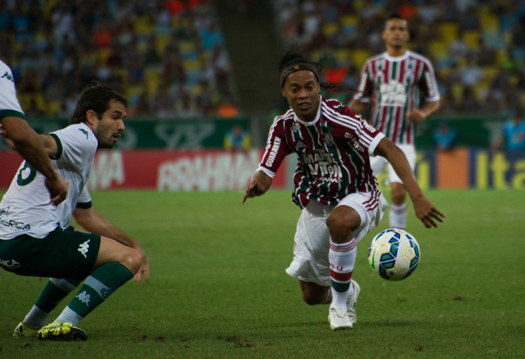 Após amargar o banco de reservas, Ronaldinho Gaúcho voltou a atuar como titular no Fluminense (Foto: Bruno Haddad/Fluminense)