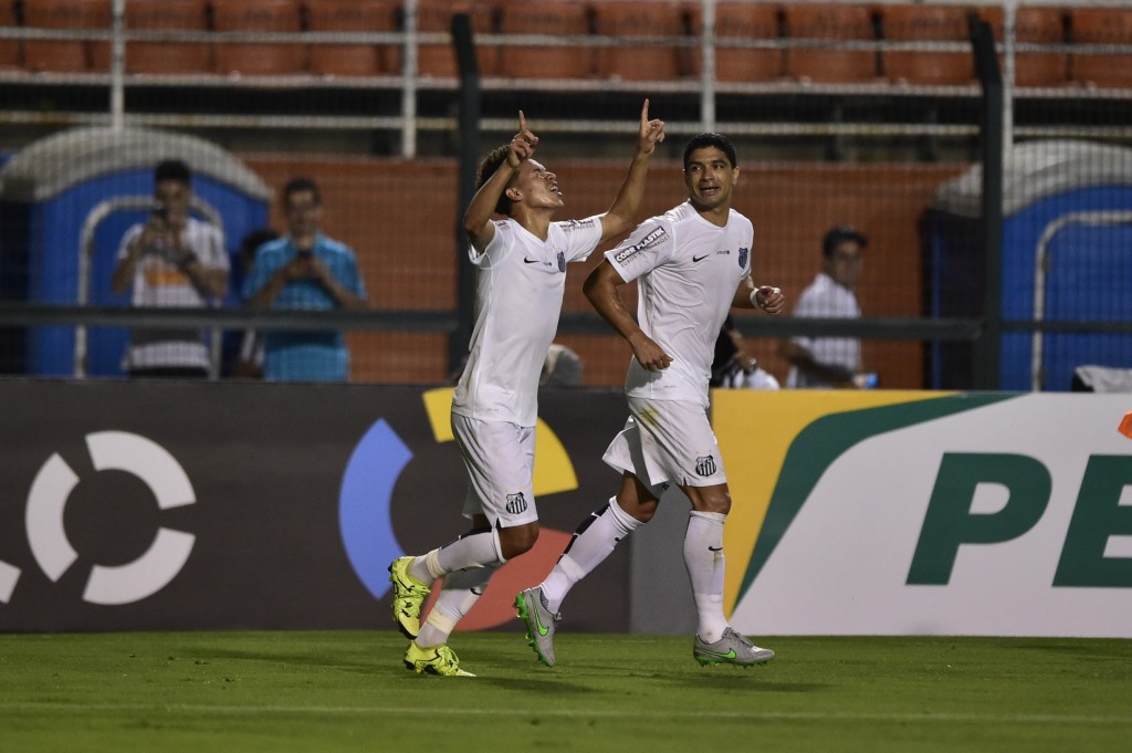 Marquinhos Gabriel marcou um gol na vitória do Santos (Foto: Fernando Dantas)