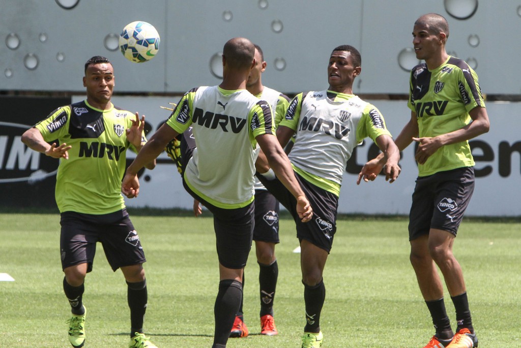 O elenco do Atlético busca manter o foco para seguir acreditando no título (Foto: Bruno Cantini/CAM)