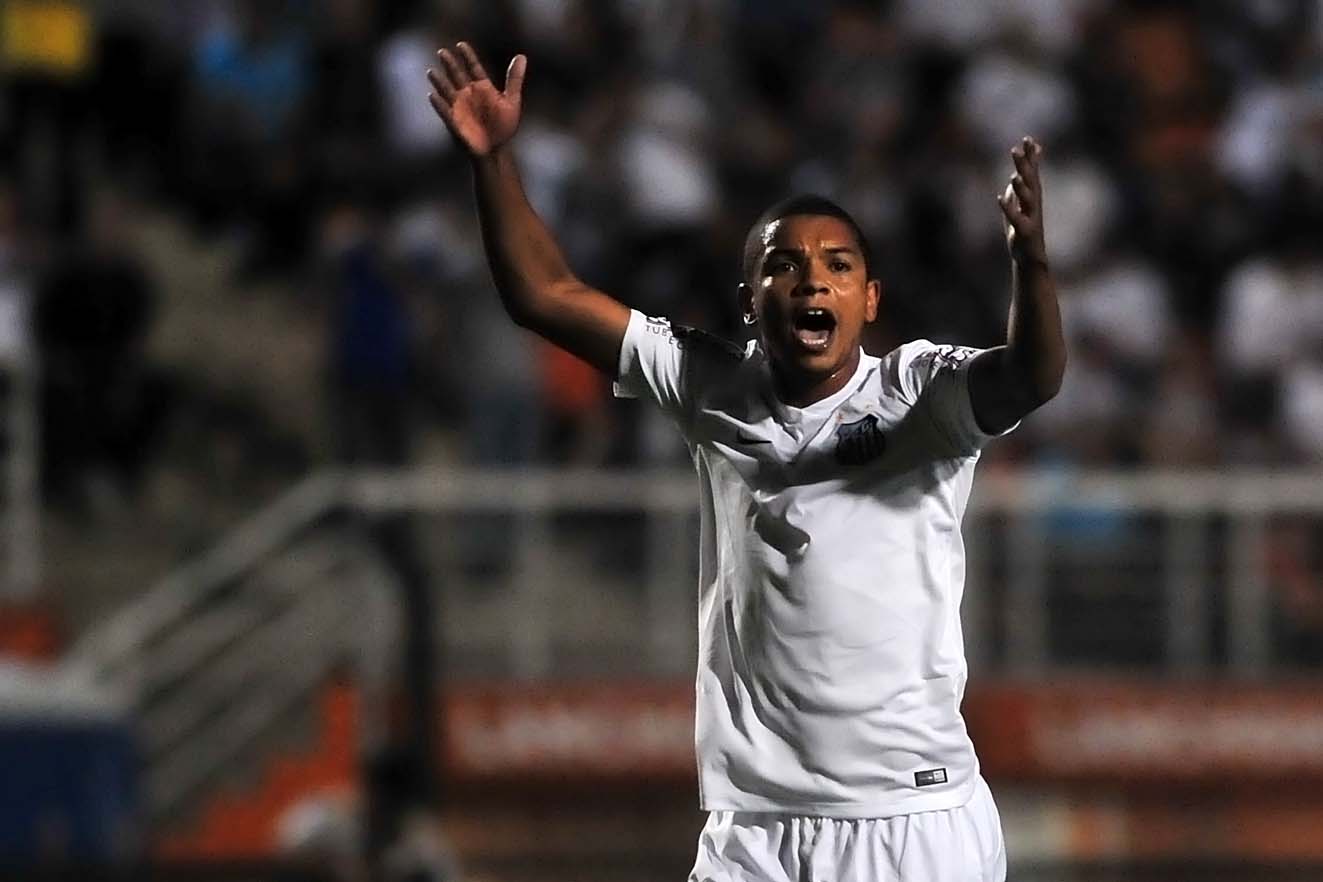 David Braz completará 100 jogos pelo Santos neste domingo (Foto: Ivan Storti)