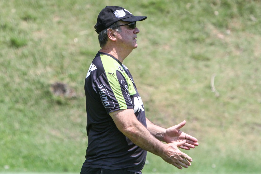 Levir aposta na equipe entre time e torcida para Atlético-MG chegar ao título brasileiro (Bruno Cantini/CAM)