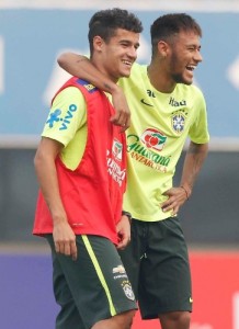Neymar disse que Coutinho tem condições de jogar no Barcelona (Foto: Rafael Ribeiro/CBF)