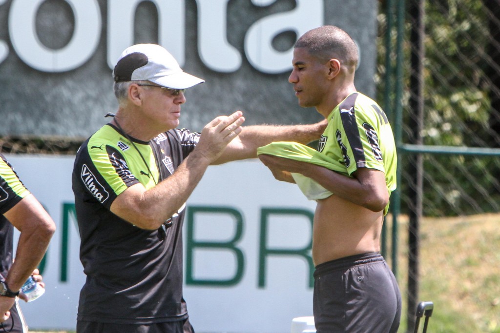 Leonardo Silva não tem previsão de retorno à equipe atleticana (Bruno Cantini/CAM)