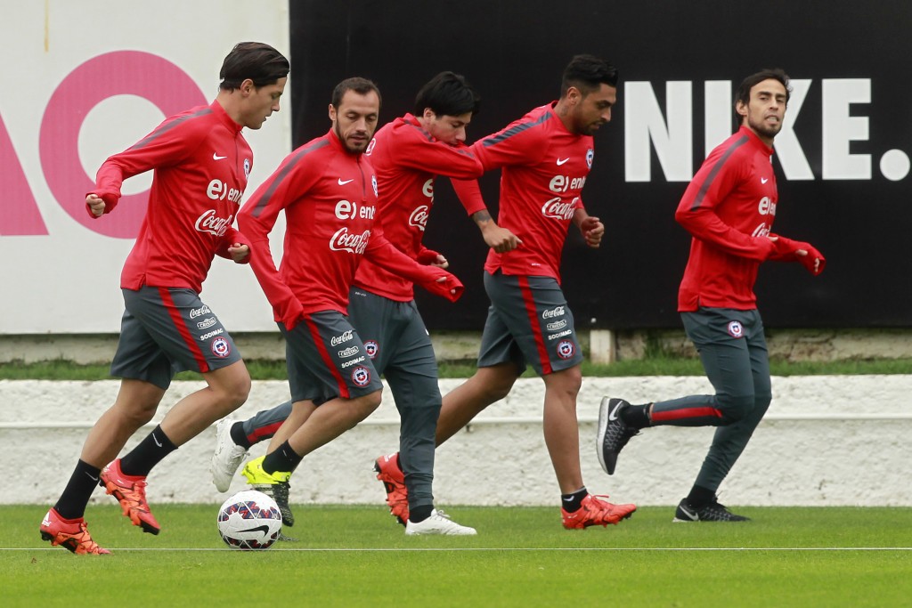 O Chile goza de tranquilidade como atual campeão da Copa América (foto: Claudio Reyes/AFP)