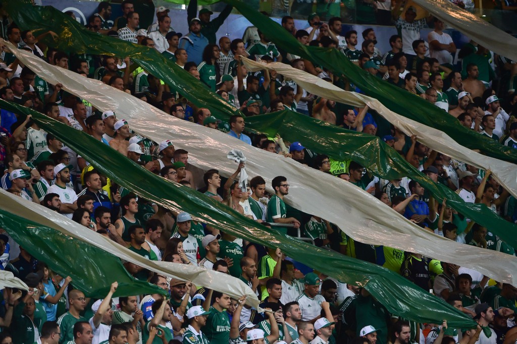 Verdão abaixou preço dos ingressos para lotar o Palestra Itália (Foto: Djalma Vassão/Gazeta Press)