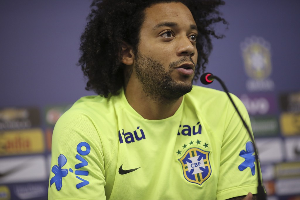 Lateral esquerdo está se sentindo à vontade em Fortaleza (foto: Leo Correa/Mowa Press)