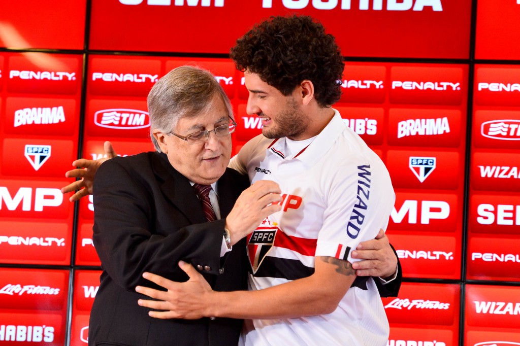 Jesus Lopes trabalho no depto. de futebol tricolor entre 2002 e o início de 2015, quando foi dispensado por Aidar (Foto: Fernando Dantas/Gazeta Press)