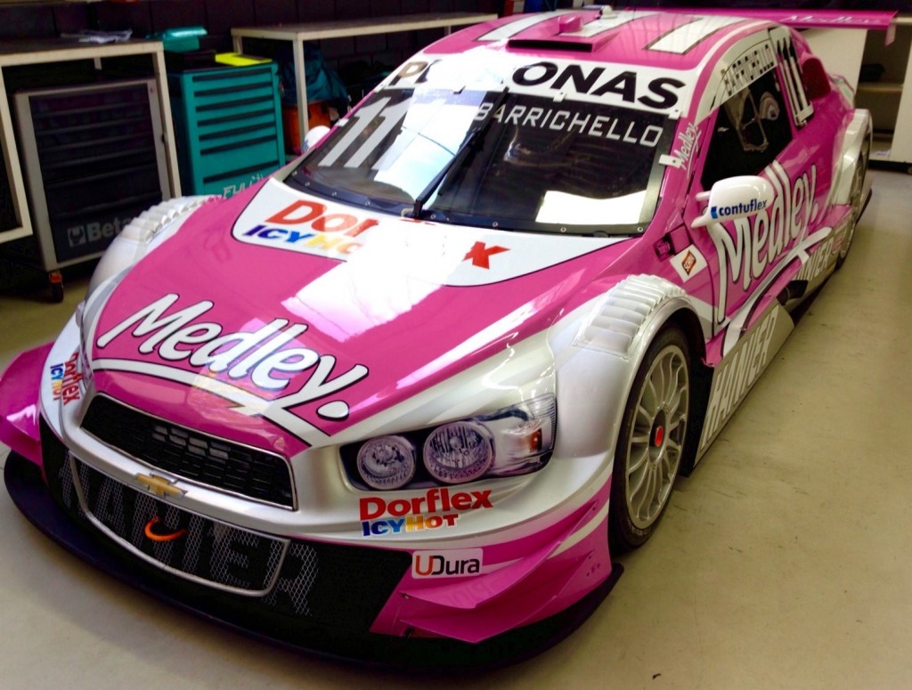 Equipe de Barrichello utilizará prova em Curitiba para divulgar prevenção do câncera de mama (Foto: Divulgação)