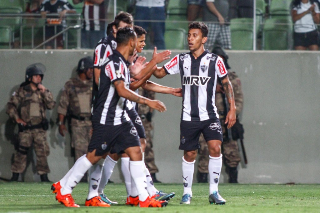 Galo espera partida do Corinthians para confirmar ou não aproximação da liderança do Brasileiro (Bruno Cantini/CAM)