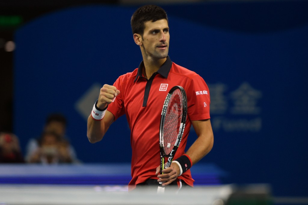 Dominante em quadra, o sérvio Novak Djokovic não teve dificuldades para bater o eslovaco Martin Klizan (Foto: Wang Zhao/AFP)
