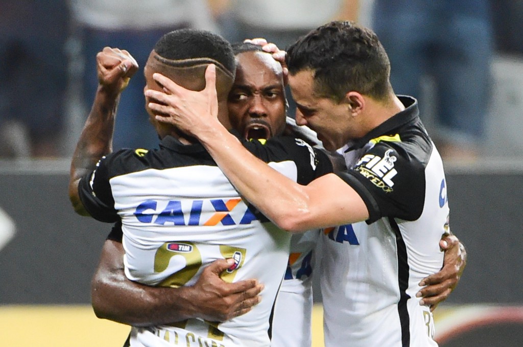 Corinthians cumpriu o seu papel diante de um time que não tem metade de seus pontos (foto: Djalma Vassão/Gazeta Press)