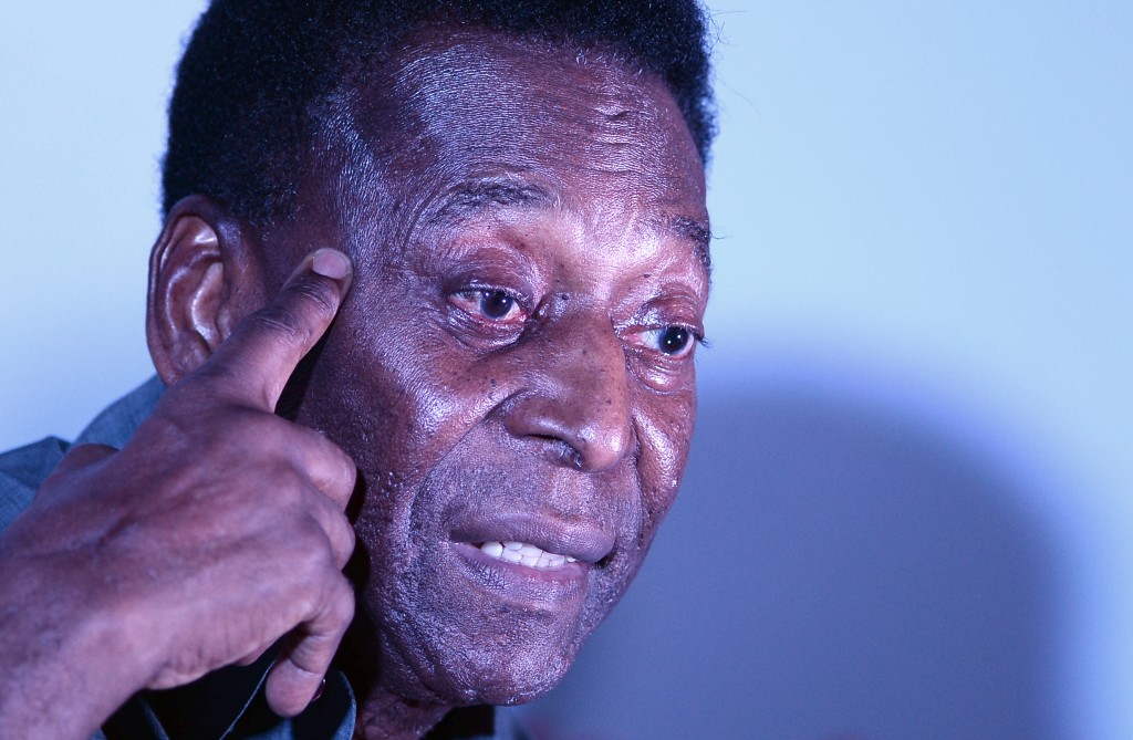 Cumprindo rotina de eventos na Índia, Pelé fala sobre Fifa e candidatura de Zico (Foto: Sajjad Hussain/AFP)