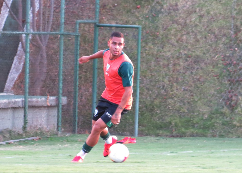 Bryan pode retornar à equipe após ficar três meses afastado por lesão (Carlos Cruz/AFC)