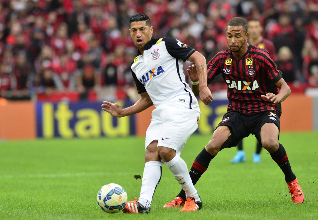 Para Tristão, time de Ralf "está com quase todos os dedos na taça" (foto: divulgação)