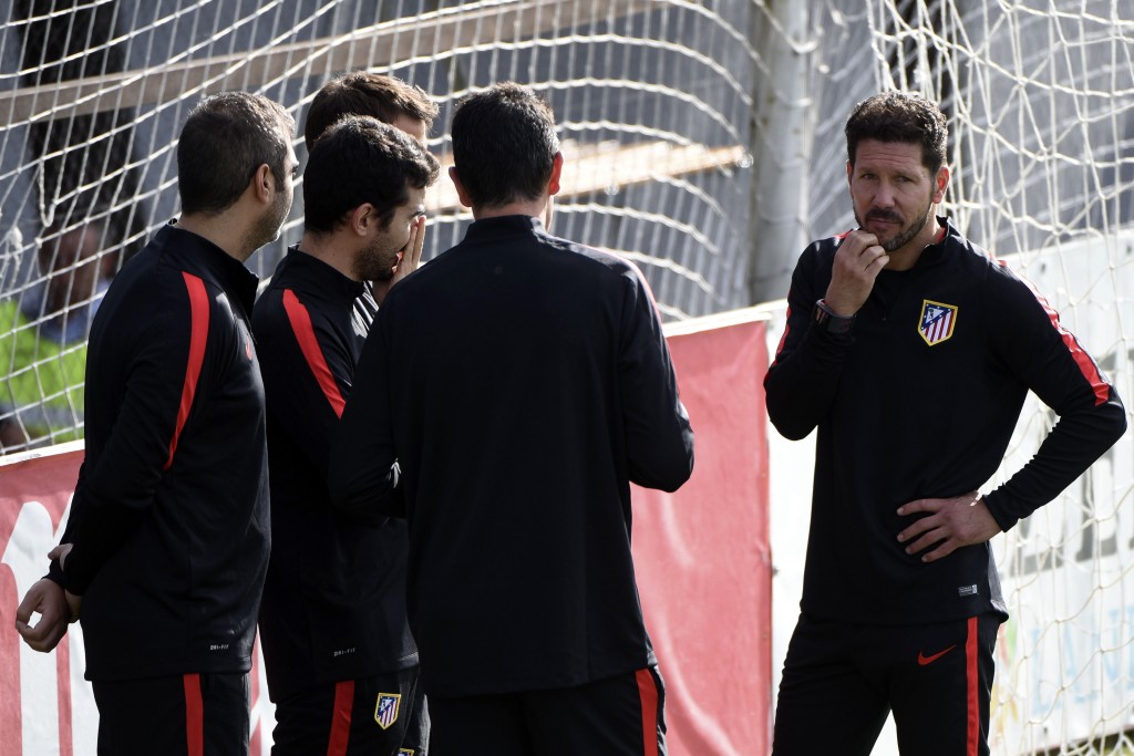 O Atlético de Madri treinou forte para conquistar uma vitória contra o Astana (Foto: Pedro Armestre/AFP)