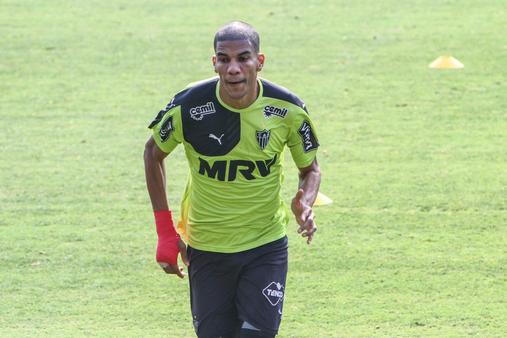 Leonardo Silva ficou de fora das últimas duas rodadas do Brasileirão devido a uma cirurgia na mão direita (Bruno Cantini/CAM)