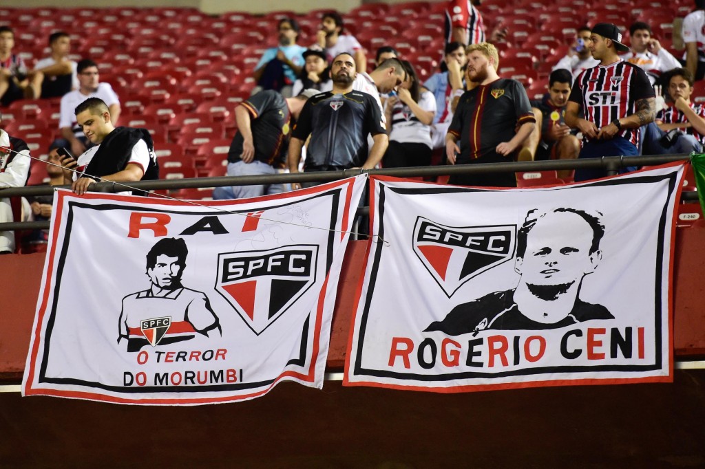 O silêncio da torcida do São Paulo voltou a incomodar os jogadores (Foto: Fernando Dantas/Gazeta Press)