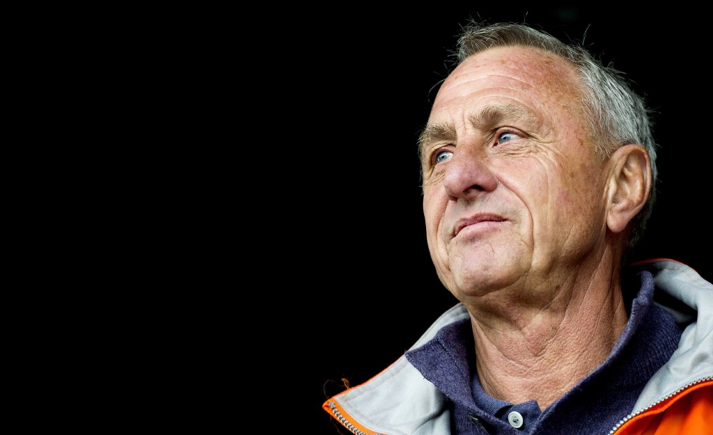 Enquanto Pep Guardiola é o treinador mais impressionante da era moderna, Johan Cruyff pode ser considerado o melhor de todos os tempos. Venceu oito títulos nacionais e três europeus com o Ajax antes de conquistar La Liga com o Barcelona, tudo isso como jogador. No banco, venceu mais dez títulos no Barcelona (Foto: Divulgação)