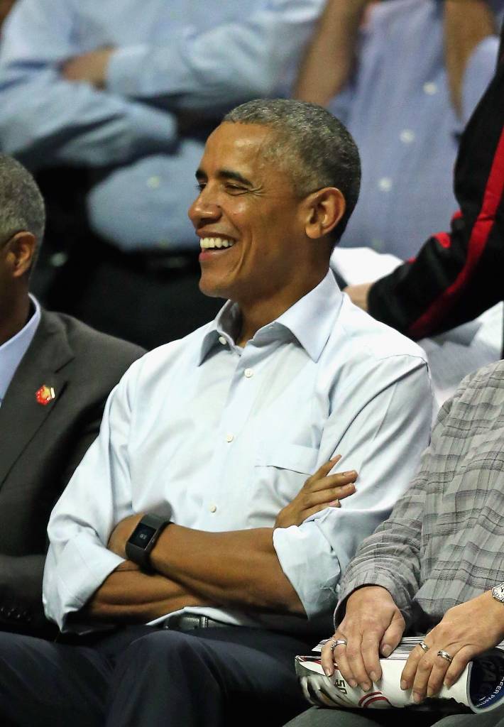 O presidente dos Estados Unidos, Barack Obama, comemorou a vitória de seu time (Foto: Jonathan Daniel/ AFP)