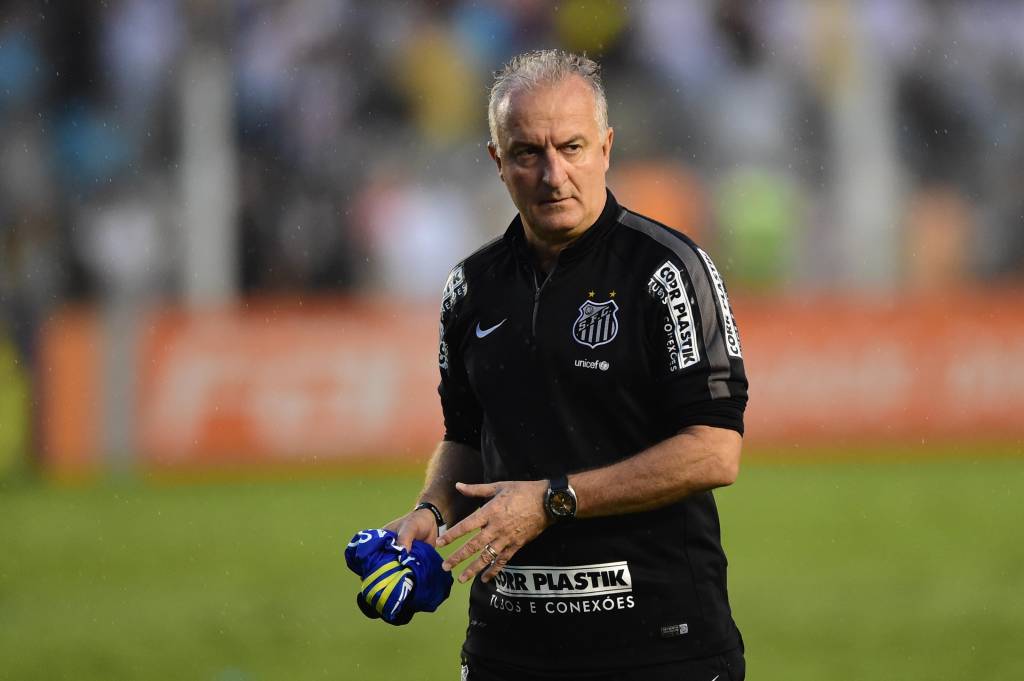 Dorival Júnior não vê nenhuma relação entre clássico deste domingo e a final da Copa do Brasil (Foto: Sergio Barzaghi/Gazeta Press)