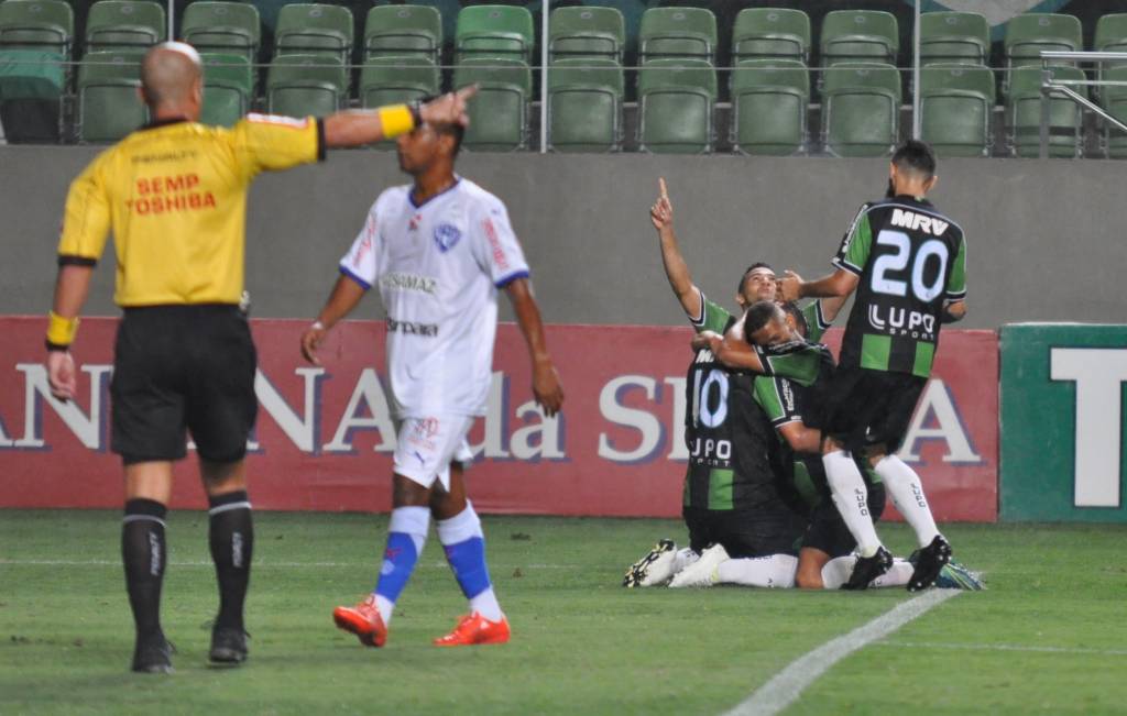 América-MG chegou a sexta vitória nos últimos jogos e se mantém na vice-liderança da Série B (Carlos Cruz/AFC)