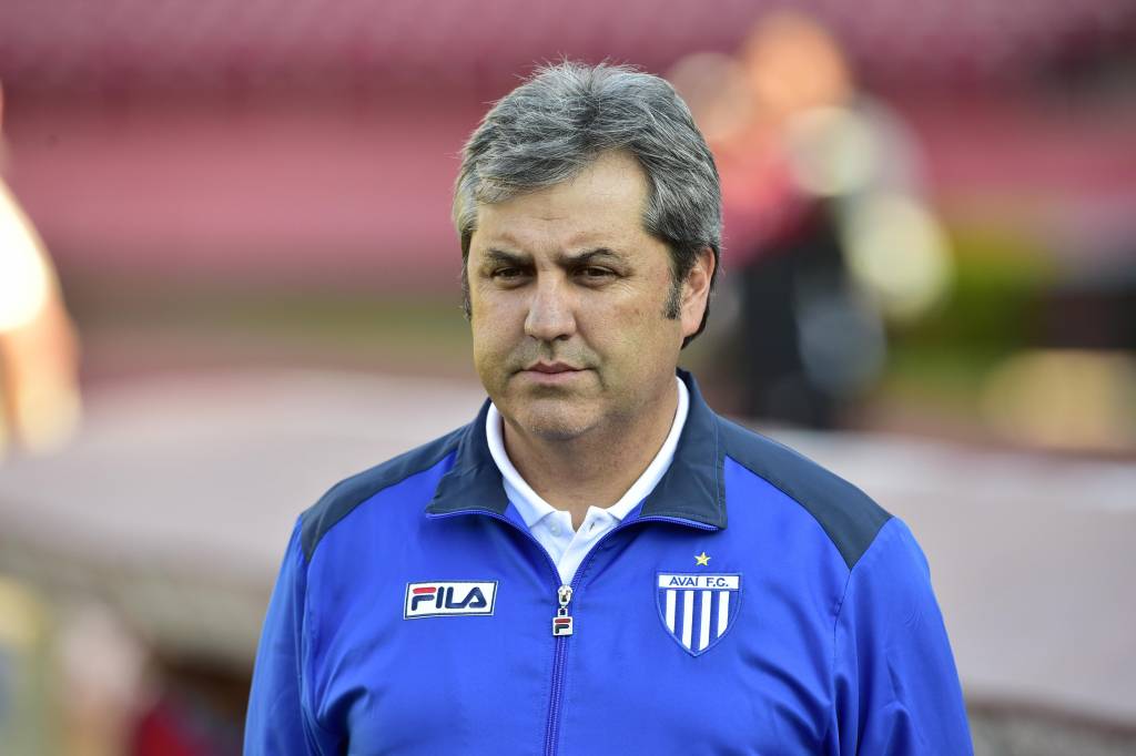 Kleina não resistiu a sequência de sete jogos sem vitória e foi demitido do comando do Avaí (foto: Fernando Dantas/Gazeta Press)