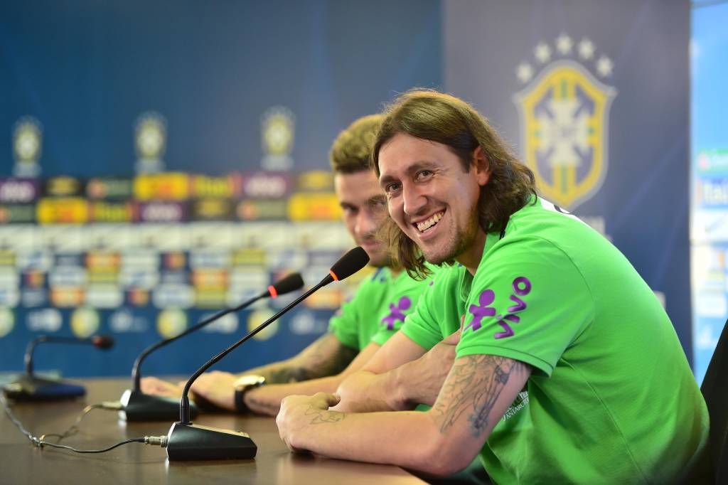 Mesmo de verde, Cássio está feliz por defender a Seleção Brasileira (foto: Sergio Barzaghi/Gazeta Press)