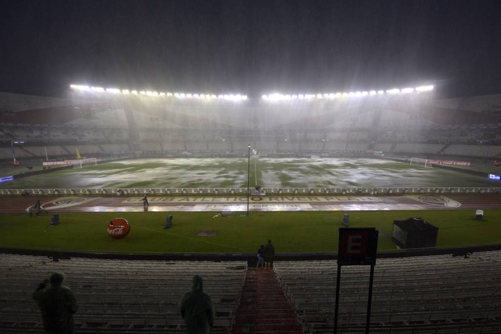     AFP PHOTO / JUAN MABROMATA