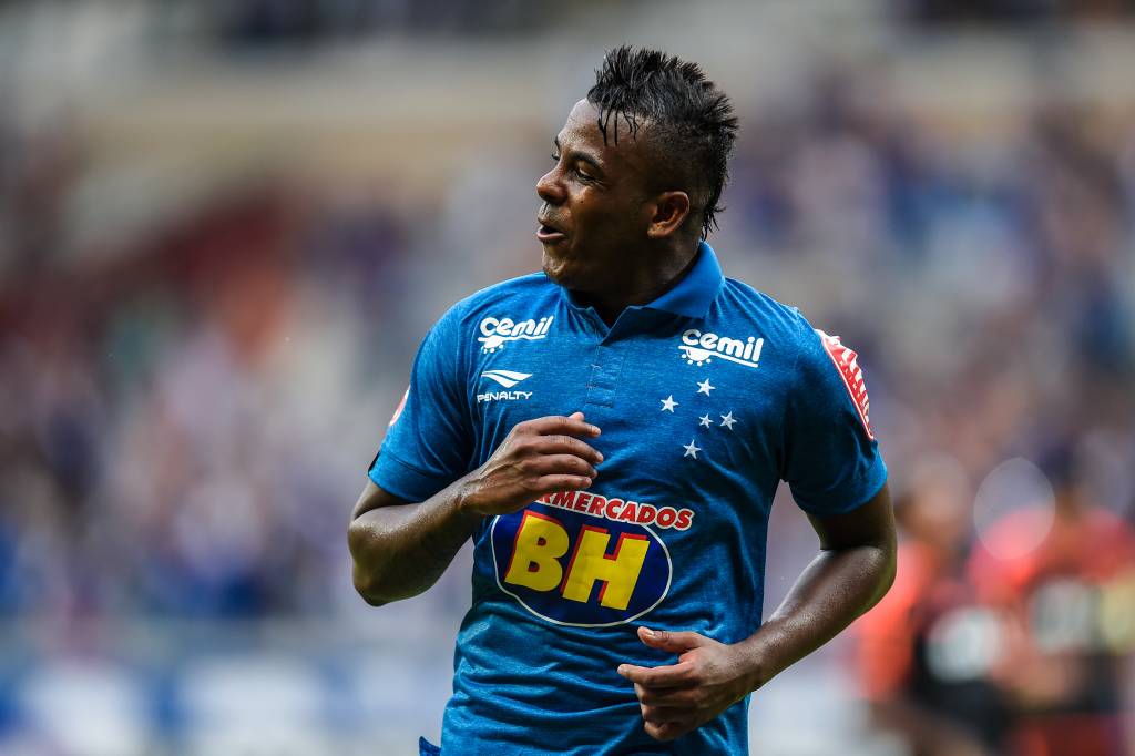 Marcos Vinícius puxou contra-ataque e fechou a conta em 3 a 0 para o Cruzeiro (foto: Fred Magno/Light Press/Cruzeiro)