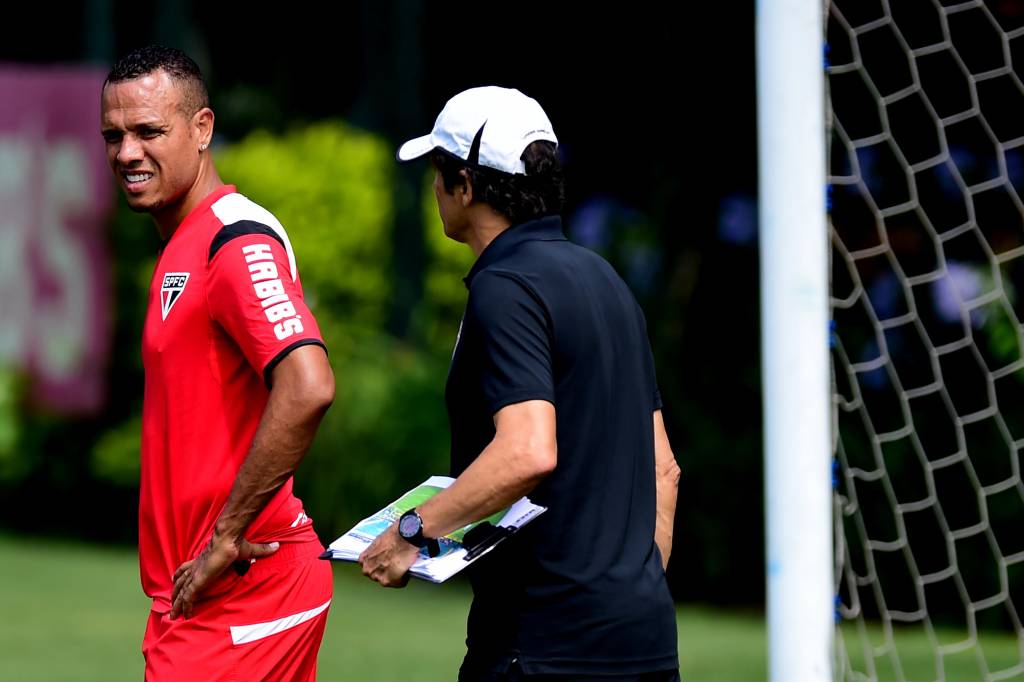 Luis Fabiano seguirá titular do São Paulo sob o comando do técnico interino Milton Cruz (Foto: Sergio Barzaghi/Gazeta Press)