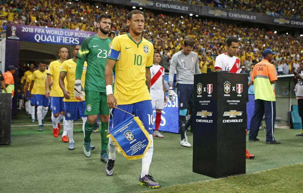 O empate com a Argentina e a vitória por 3 a 0 sobre o Peru elevaram a Seleção Brasileira ao sexto lugar (foto: Rafael Ribeiro/CBF)