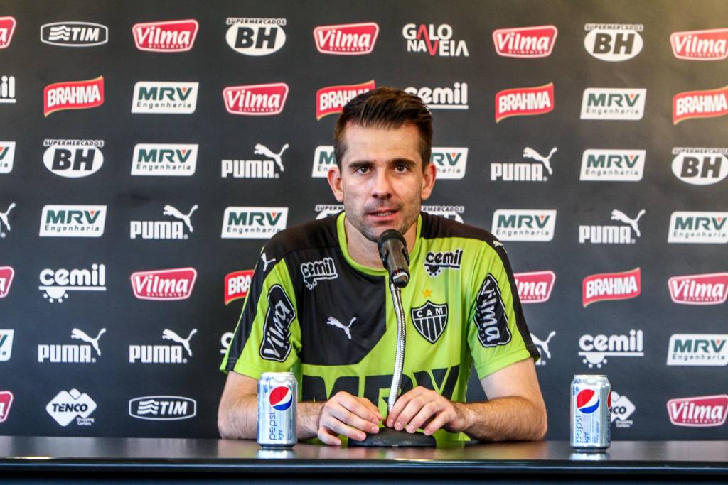 Victor salienta briga pela segunda colocação e quer reação imediata na próxima rodada (Bruno Cantini/CAM)