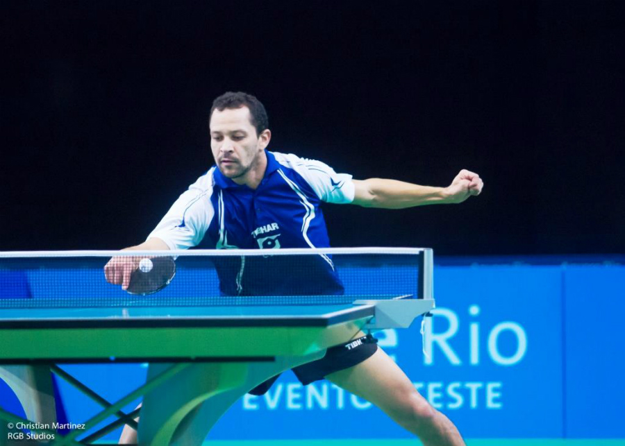 Prata, Thiago Monteiro não foi páreo para o britânico Paul Drinkhall na final (Foto: Divulgação)