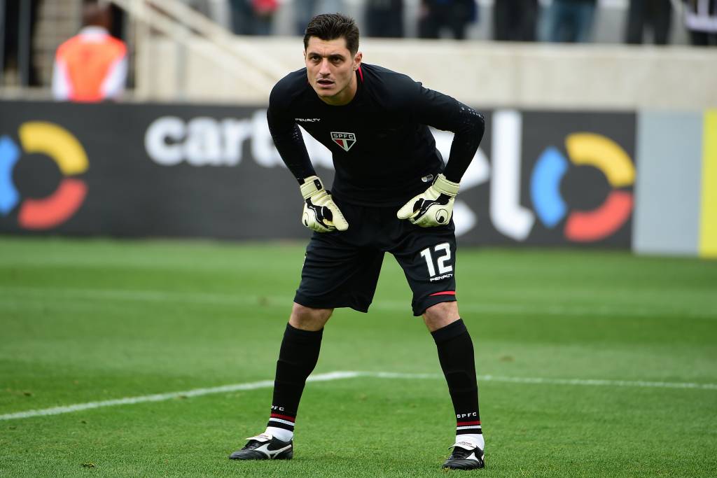 Denis também substituiu Ceni na derrota por 3 a 2 para o Corinthians, em 21 de setembro de 2014 (Foto: Djalma Vassão/Gazeta Press)