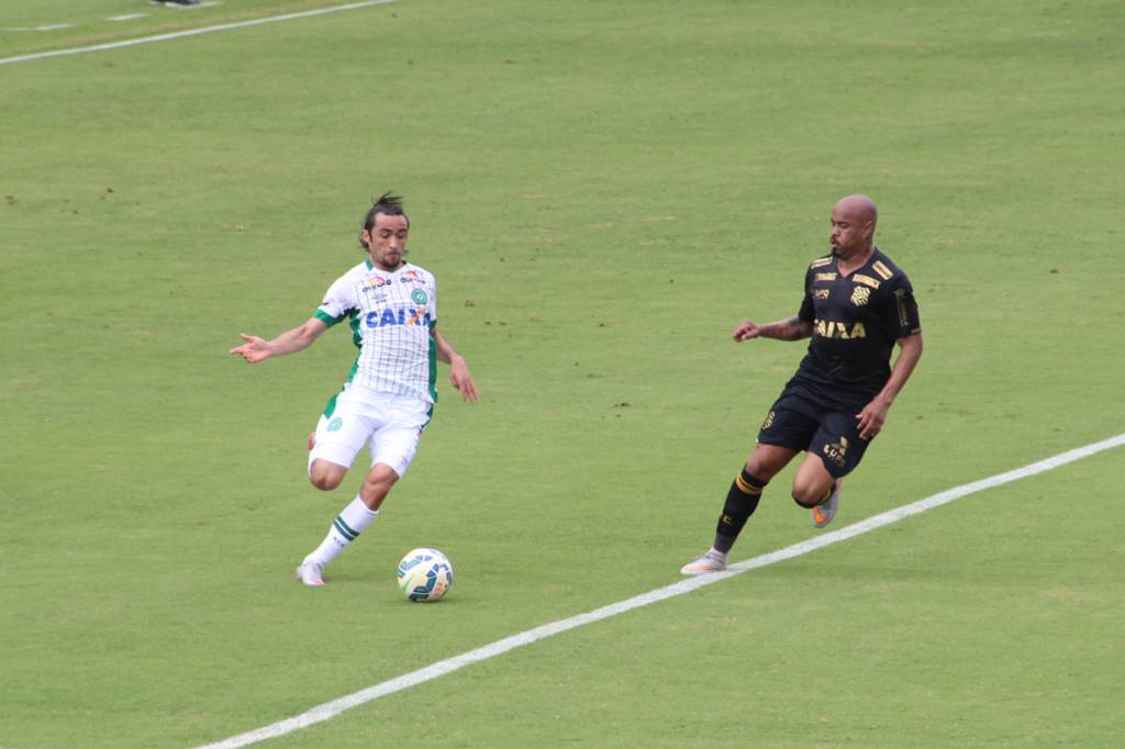 Figueirense e Chapecoense terminaram duelo catarinense no zero neste domingo (Foto: Divulgação/Chapecoense)