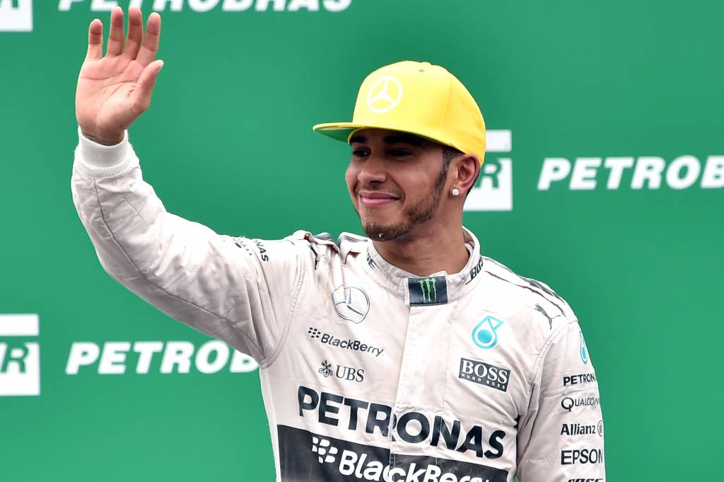 Lewis Hamilton foi tricampeão antecipado do Mundial de Fórmula 1 (Foto: Nelson Almeida/AFP)