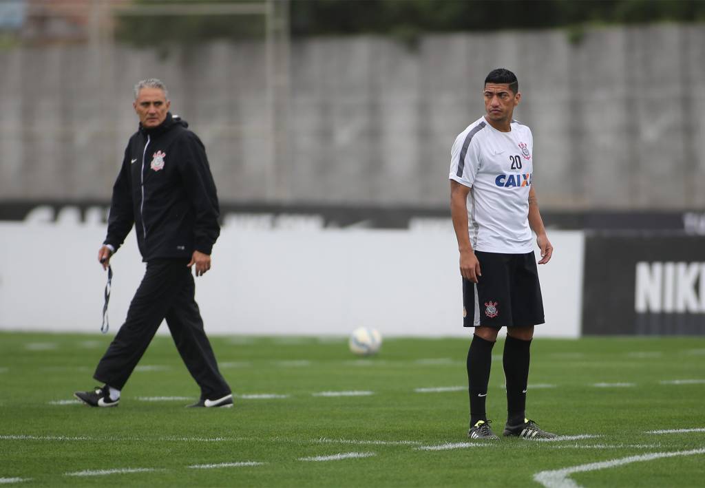Tite espera que Ralf (foto: Daniel Augusto Jr./Agência Corinthians)