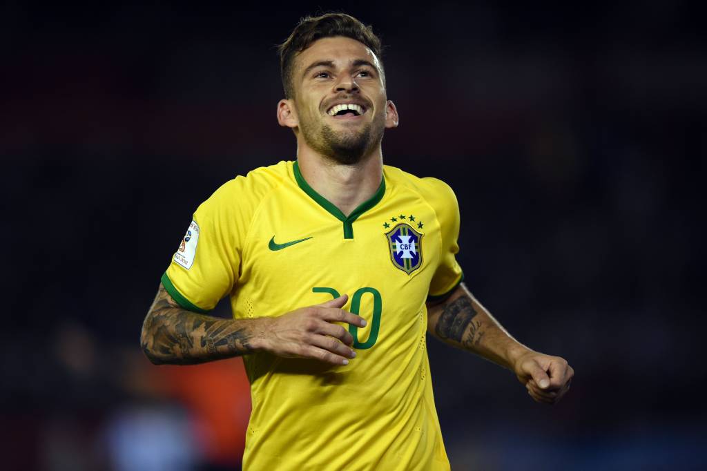 Prestigiado na Seleção Brasileira, Lucas Lima marcou o gol de empate contra a Argentina nas Eliminatórias (foto: AFP)